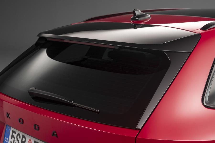 Детали экстерьера Skoda Octavia RS iV Combi 2020 года  (WW) (фото 13 из 22)